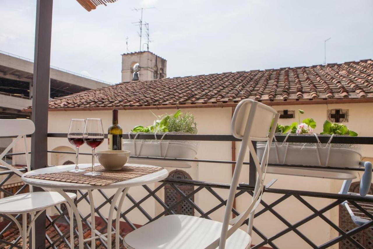 Appartamento Di Charme A Due Passi Dalla Stazione Florence Exterior photo