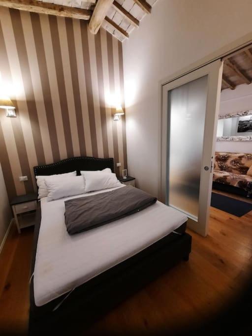 Appartamento Di Charme A Due Passi Dalla Stazione Florence Exterior photo
